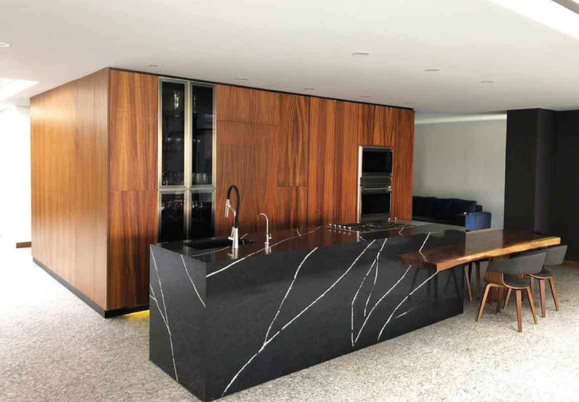 CASA RESIDENCIAL EN VENTA EN EL CLUB Y DENTRO DEL CAMPO DE GOLF TRES MARIAS, MORELIA