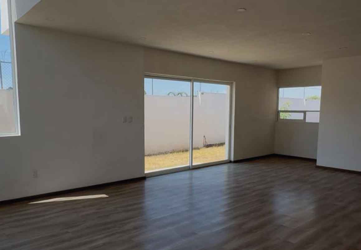 CASA EN VENTA EN FRACC. LA CAMPIÑA, MORELIA