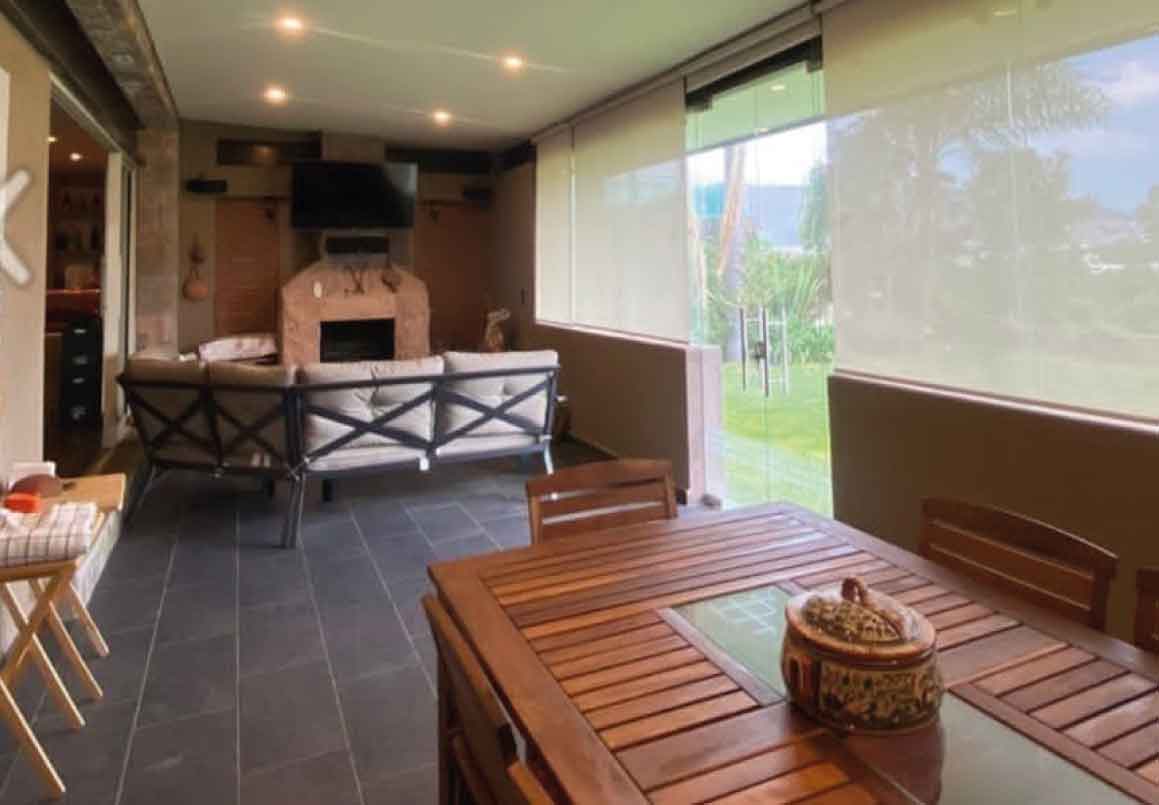 CASA RESIDENCIAL EN VENTA EN EL CLUB Y DENTRO DEL CAMPO DE GOLF TRES MARIAS, MORELIA