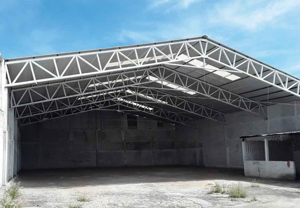 BODEGA EN VENTA CON DEPARTAMENTO, LOCAL Y OFICINA EN COL. LA QUEMADA