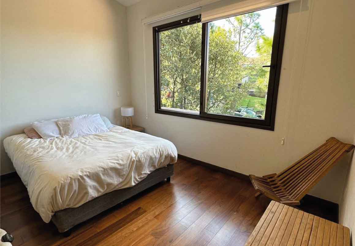 CASA RESIDENCIAL EN VENTA EN CLUB DENTRO DEL CAMPO DE GOLF ALTOZANO, MORELIA