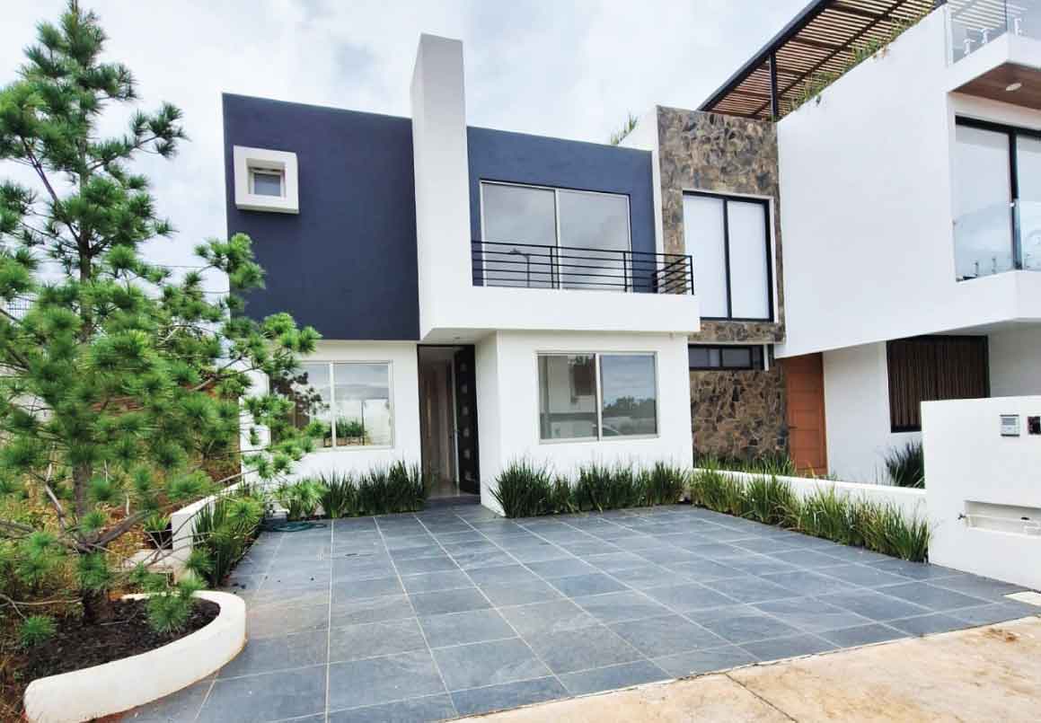 CASA EN VENTA EN VESTA DEL MONTE ALTOZANO, MORELIA