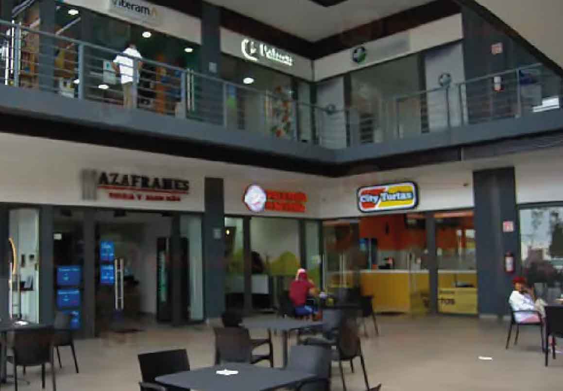 LOCAL COMERCIAL EN RENTA EN PLAZA COMERCIAL, MORELIA