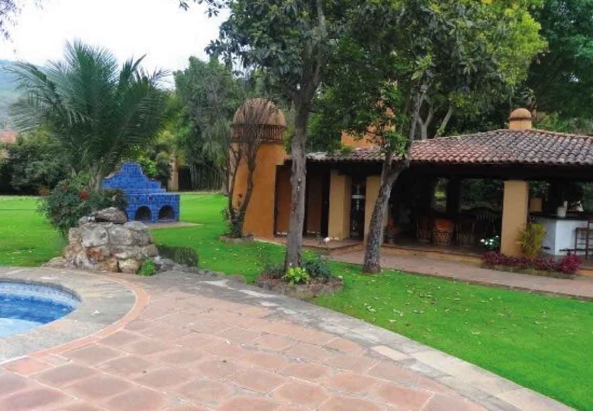 CASA RESIDENCIAL EN VENTA EN TZINTZUNTZAN, MICHOACAN