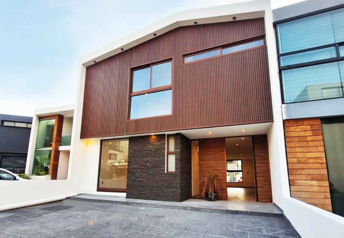 CASA EN VENTA EN PASEO DE LOS GANSOS, VISTAS ALTOZANO, MORELIA