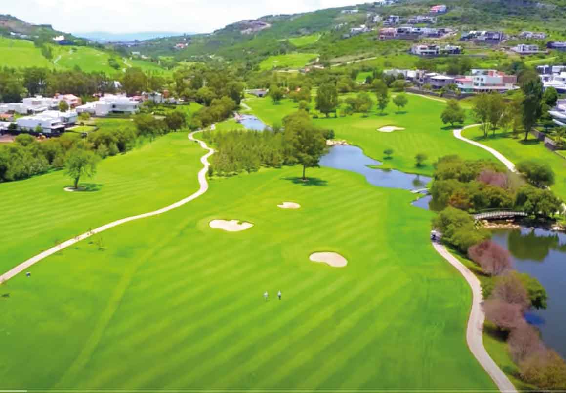 TERRENO EN VENTA EN EL CLUB Y DENTRO DEL CAMPO DE GOLF TRES MARIAS, MORELIA