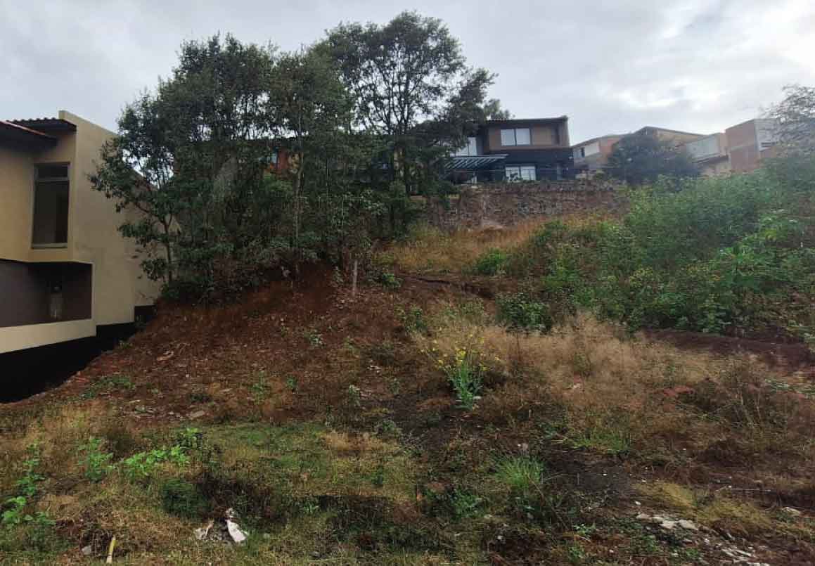 TERRENO EN VENTA EN EL CLUB Y DENTRO DEL CAMPO DE GOLF ALTOZANO, MORELIA