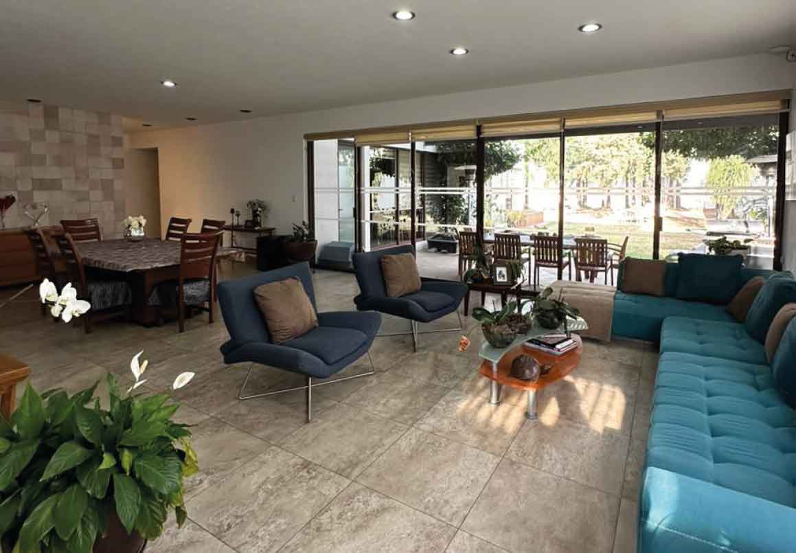 CASA EN VENTA EN FRACC. LOMAS DEL PARAISO ALTOZANO, MORELIA