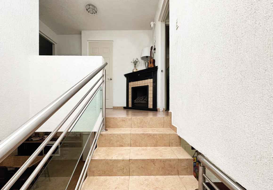 CASA EN VENTA EN FRACC. RINCON DE AGUA CLARA, MORELIA