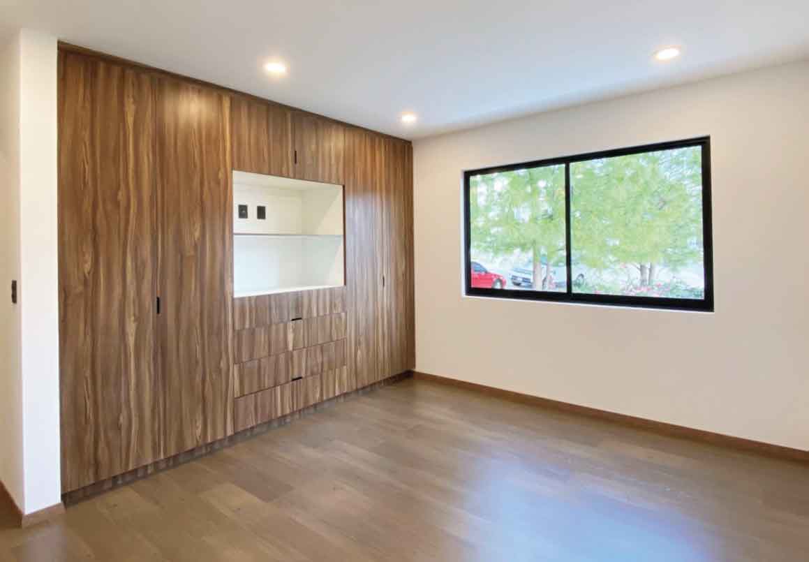 CASA EN VENTA EN ALTOZANO, MORELIA