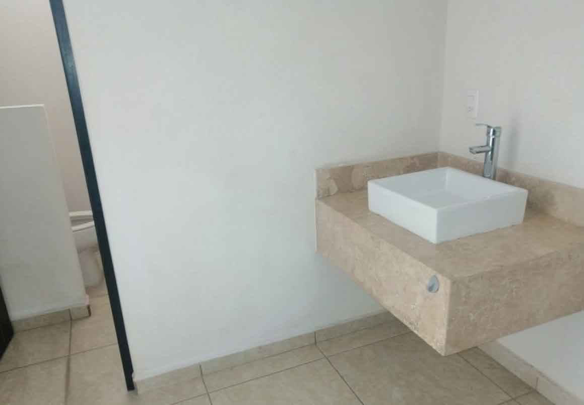 CASA EN RENTA EN FRACCIONAMIENTO SOLEAR TORREMOLINOS, MORELIA