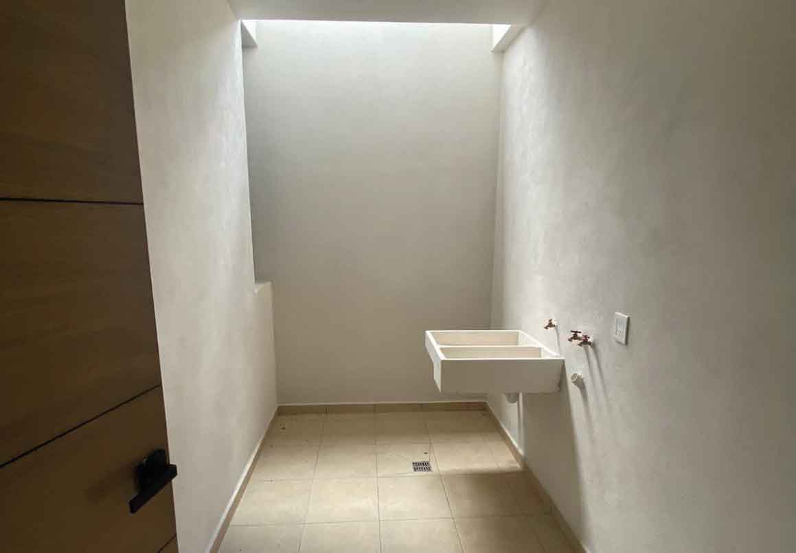 CASA EN VENTA EN MISION DE LA MONTAÑA, MORELIA