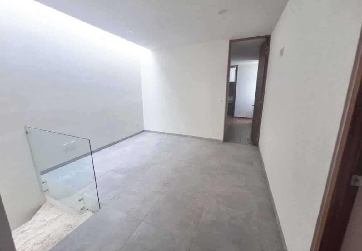CASA EN VENTA EN MISION DE LA MONTAÑA, MORELIA