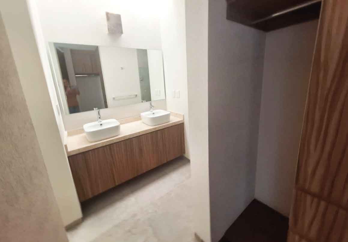 CASA EN VENTA EN MISION DE LA MONTAÑA, MORELIA