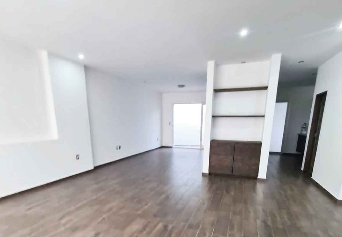 CASA EN RENTA EN LOBOS ALTOZANO, MORELIA