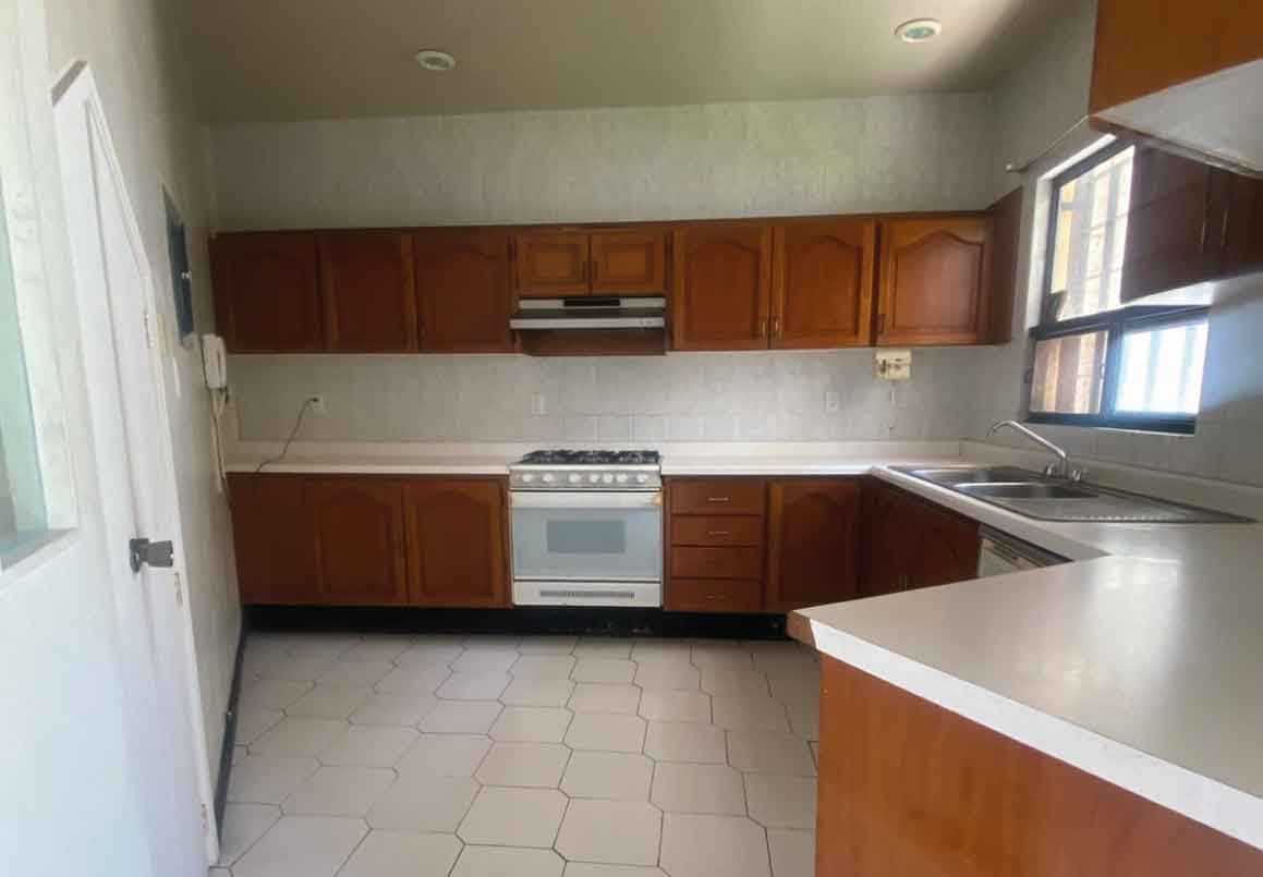 CASA EN VENTA EN PRADOS DEL CAMPESTRE, MORELIA