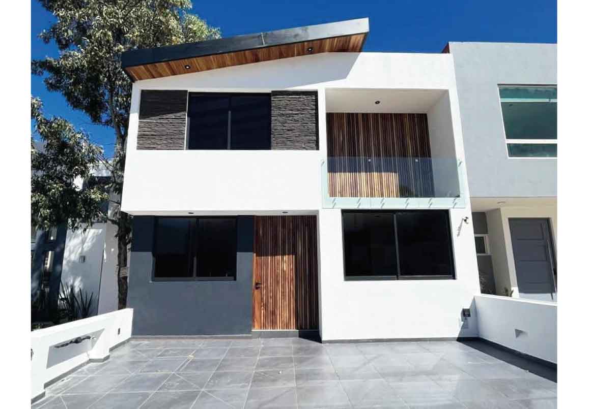 CASA EN VENTA EN FRACC. VENADOS ALTOZANO, MORELIA