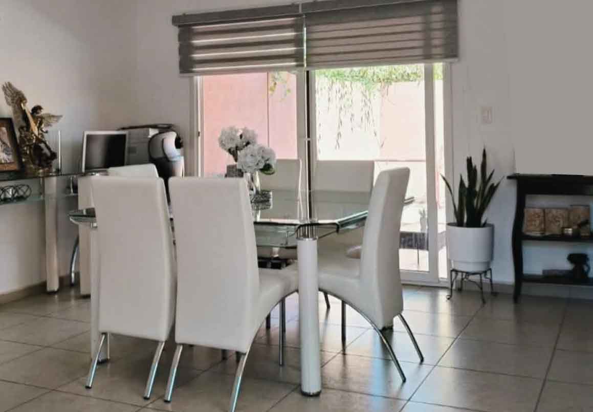 CASA EN VENTA EN PASEO DE LAS ARDILLAS ALTOZANO, MORELIA