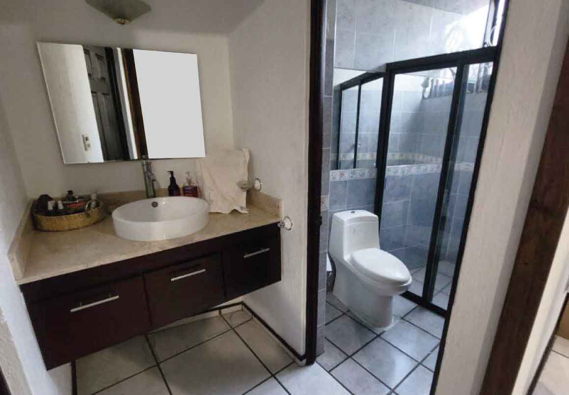 CASA EN VENTA EN BUGAMBILIAS, MORELIA