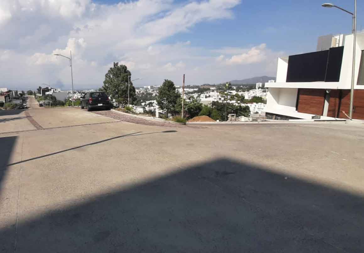 TERRENO EN VENTA EN RIO ALTOZANO, MORELIA