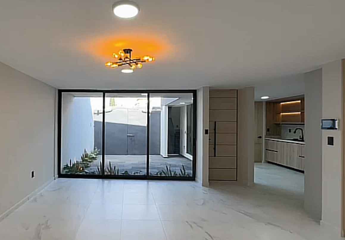 CASA EN VENTA EN CHAPULTEPEC ORIENTE, MORELIA