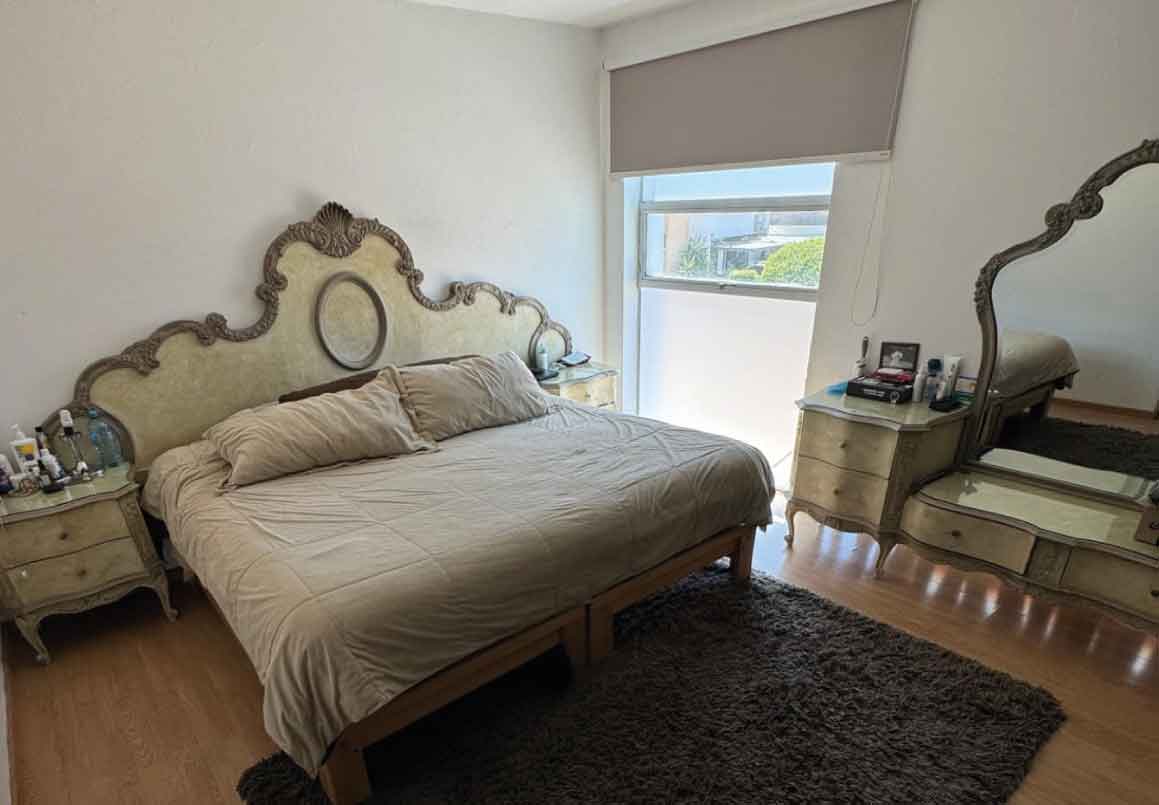 CASA EN VENTA EN FRACCIONAMIENTO PRIVADO EN OCOLUSEN, MORELIA