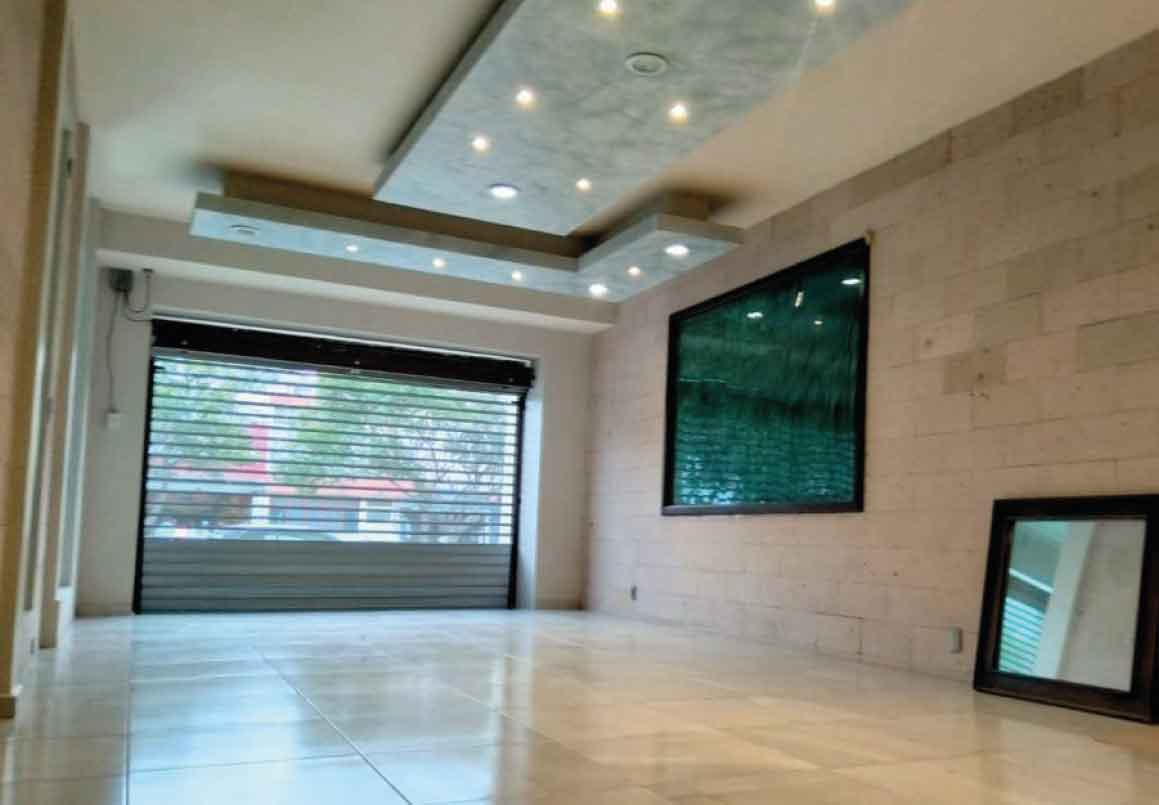 LOCAL COMERCIAL EN RENTA EN EL BOULEVARD ARRIAGA RIVERA, MORELIA