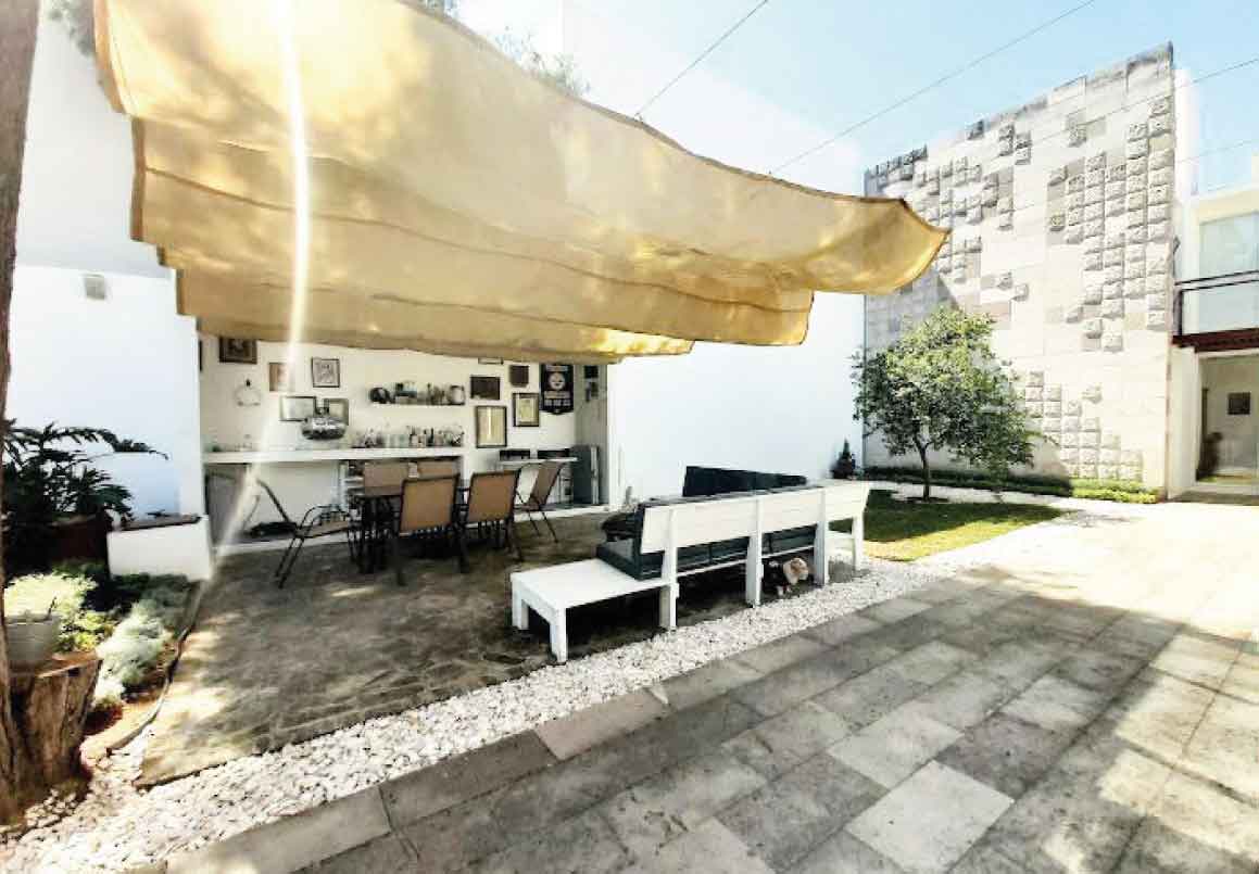 CASA EN VENTA EN VILLAS LOMAS DEL PARAISO, MORELIA