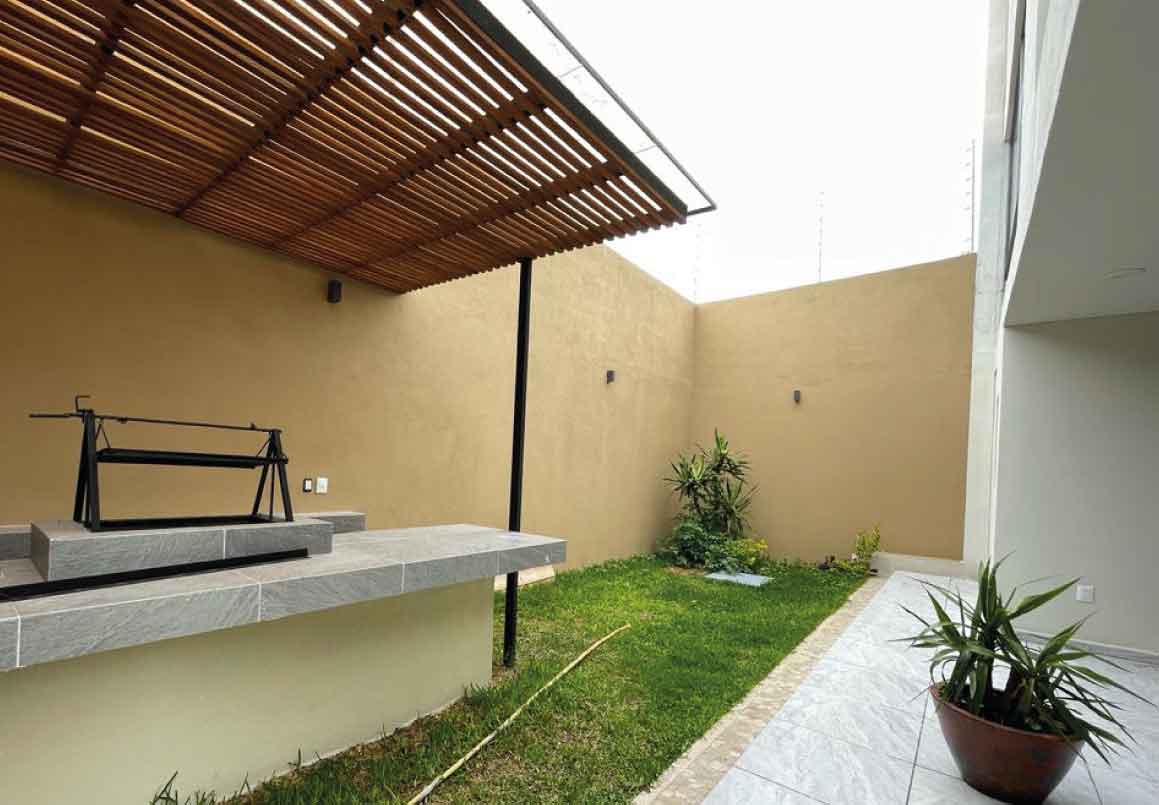 CASA EN VENTA EN ALTOZANO, MORELIA