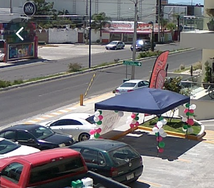 RENTA DE LOCAL COMERCIAL EN PLAZA EN ZONA DE ALTOZANO