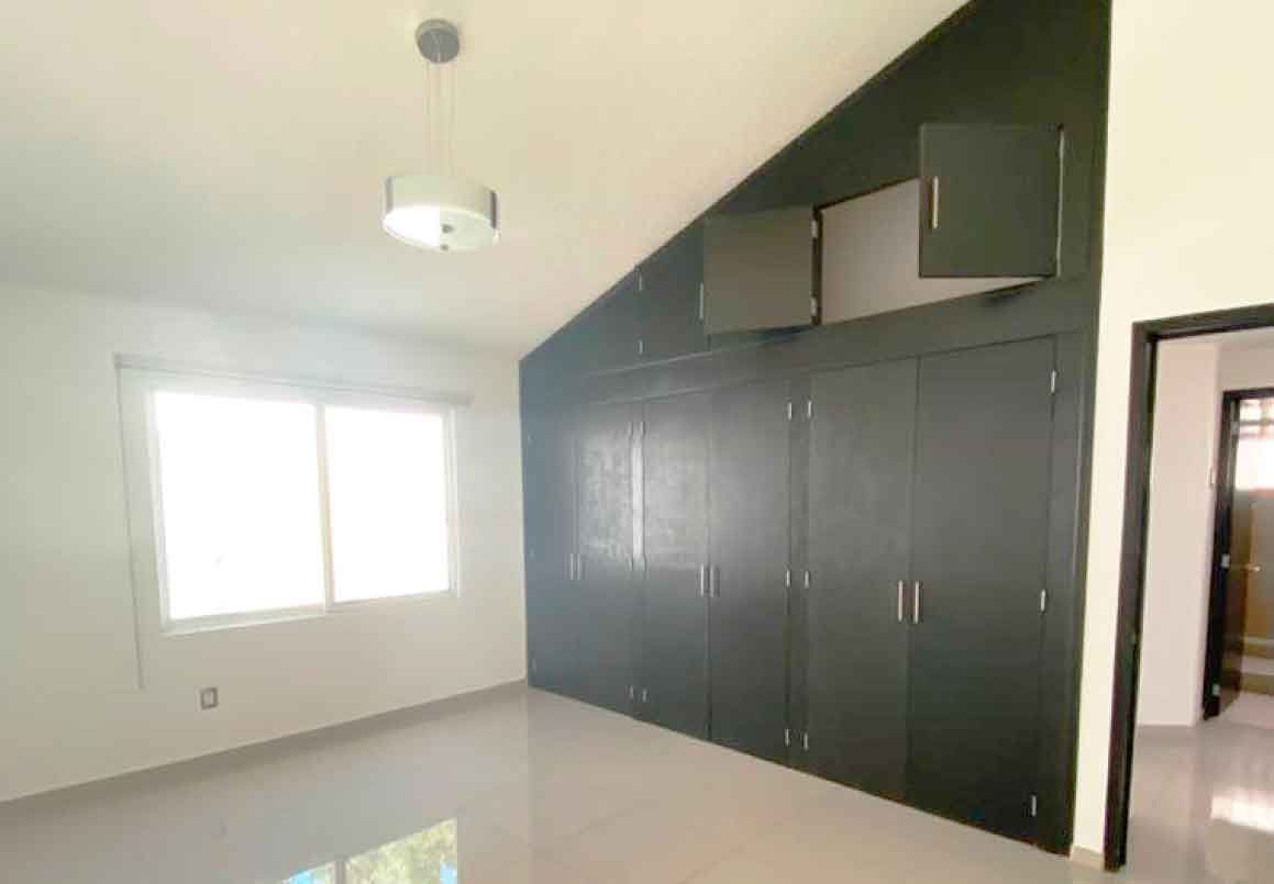 CASA EN RENTA EN CUMBRES DE MORELIA