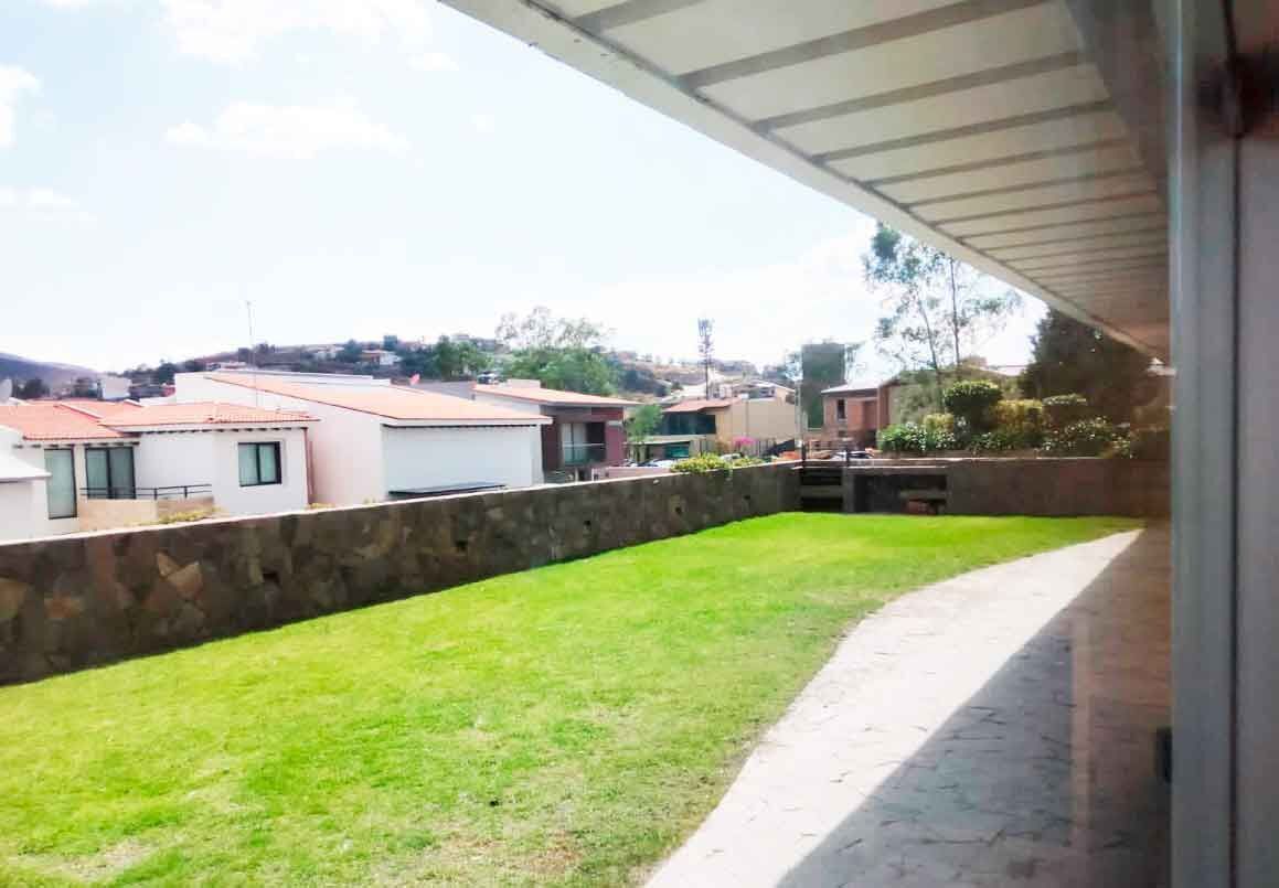 DEPARTAMENTO EN RENTA EN VIVALTO ALTOZANO, MORELIA