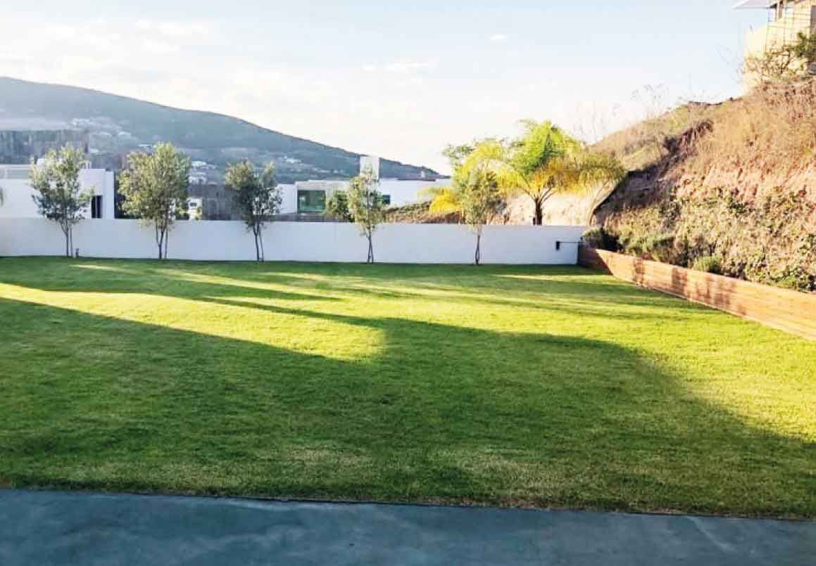 CASA EN RENTA EN CLUB Y DENTRO DEL CAMPO DE GOLF TRES MARIAS, MORELIA