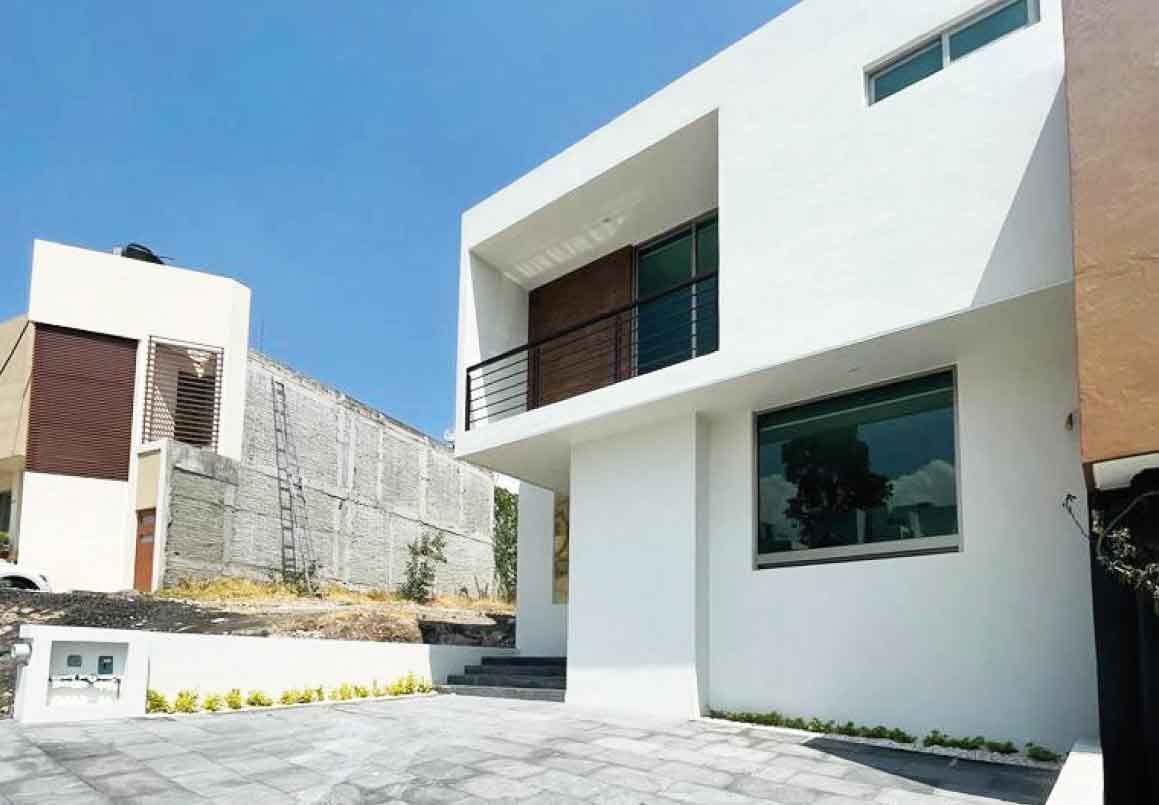 CASA EN RENTA EN PASEO DE LAS AGUILAS ALTOZANO, MORELIA