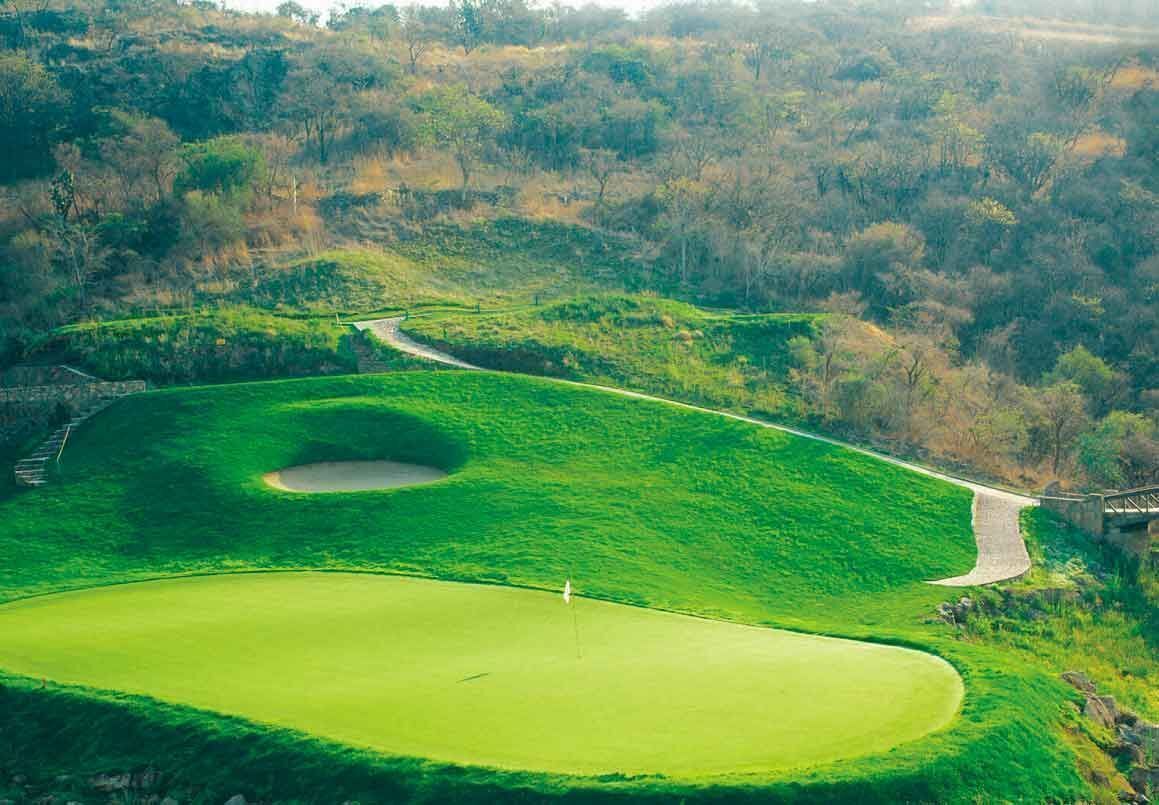 TERRENO EN VENTA EN CLUB Y DENTRO DEL CAMPO DE GOLF TRES MARIAS, MORELIA