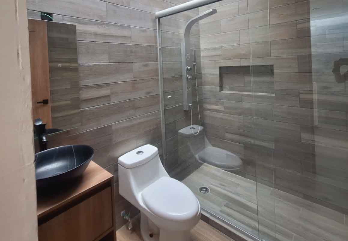 CASA EN VENTA/RENTA EN FRACC. RIO ALTOZANO, MORELIA