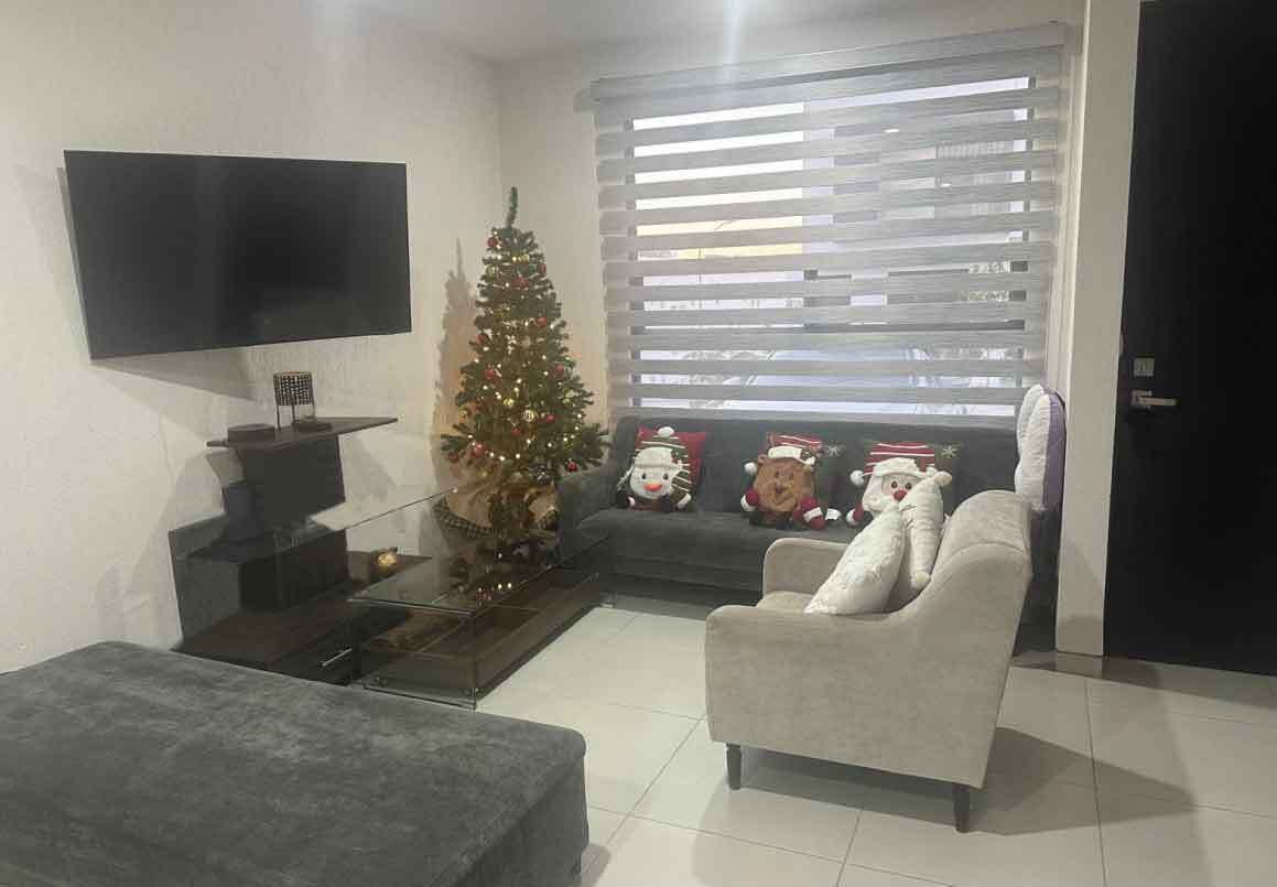 CASA EN VENTA EN QUINTA CANTERA III ALTOZANO, MORELIA