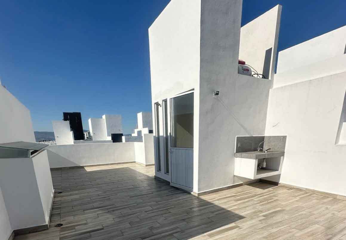 CASA EN VENTA EN QUINTA CANTERA III ALTOZANO, MORELIA