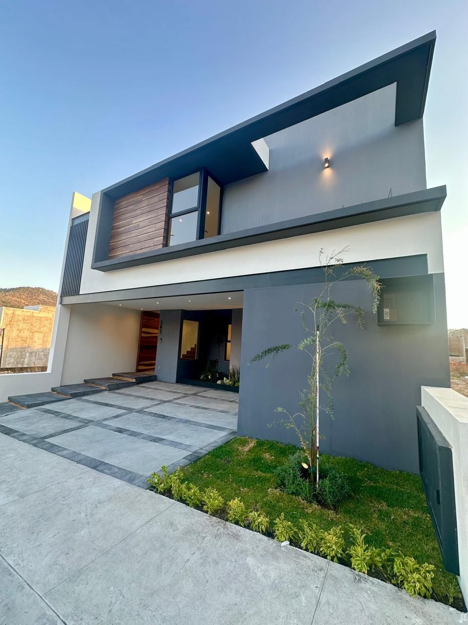 CASA EN VENTA EN LOS ALAMOS TRES MARIAS, MORELIA