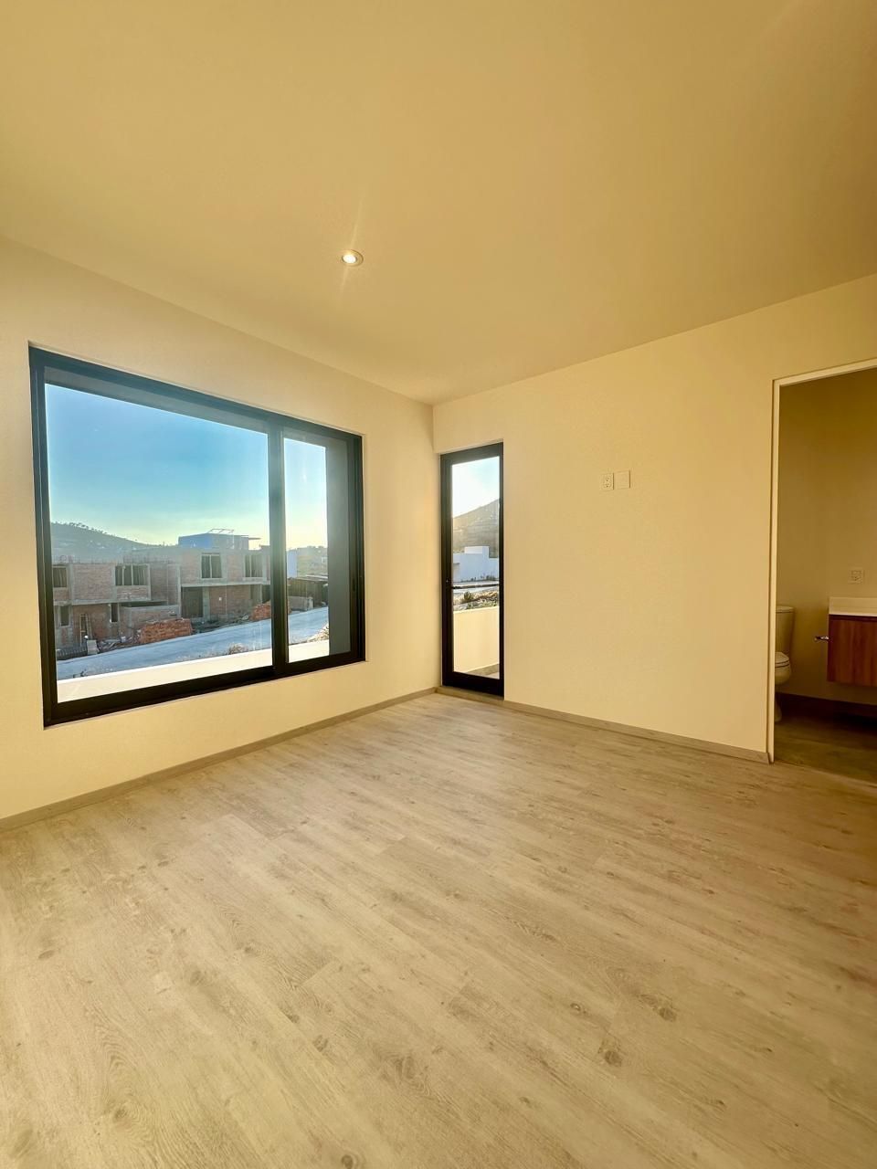 CASA EN VENTA EN LOS ALAMOS TRES MARIAS, MORELIA