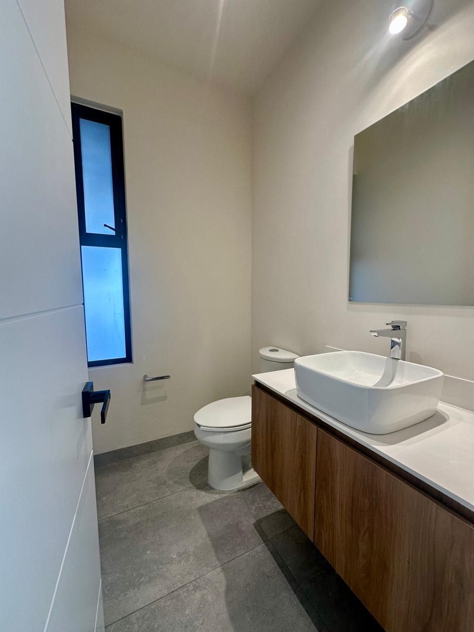 CASA EN VENTA EN LOS ALAMOS TRES MARIAS, MORELIA
