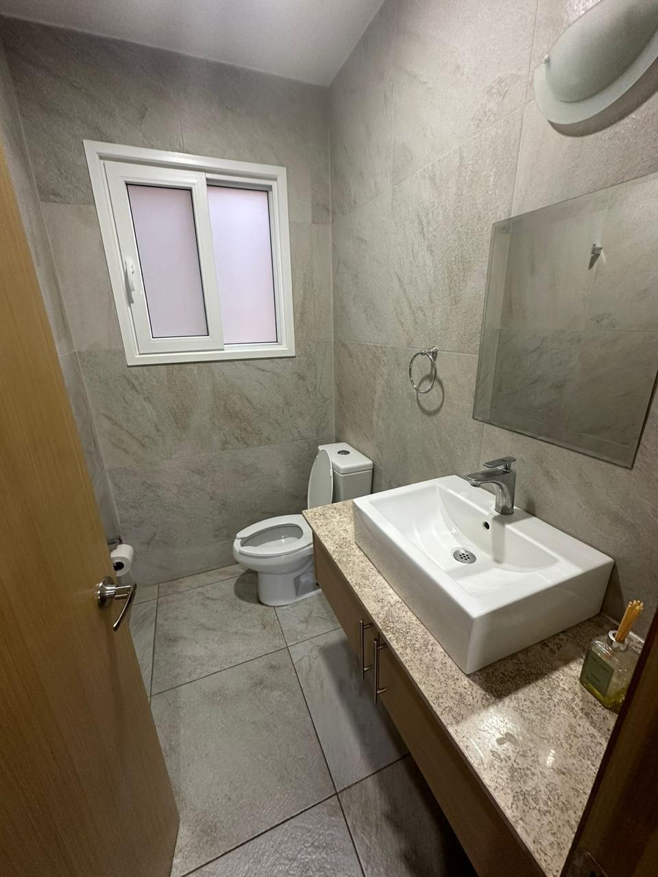 CASA EN VENTA EN LOBOS ALTOZANO, MORELIA