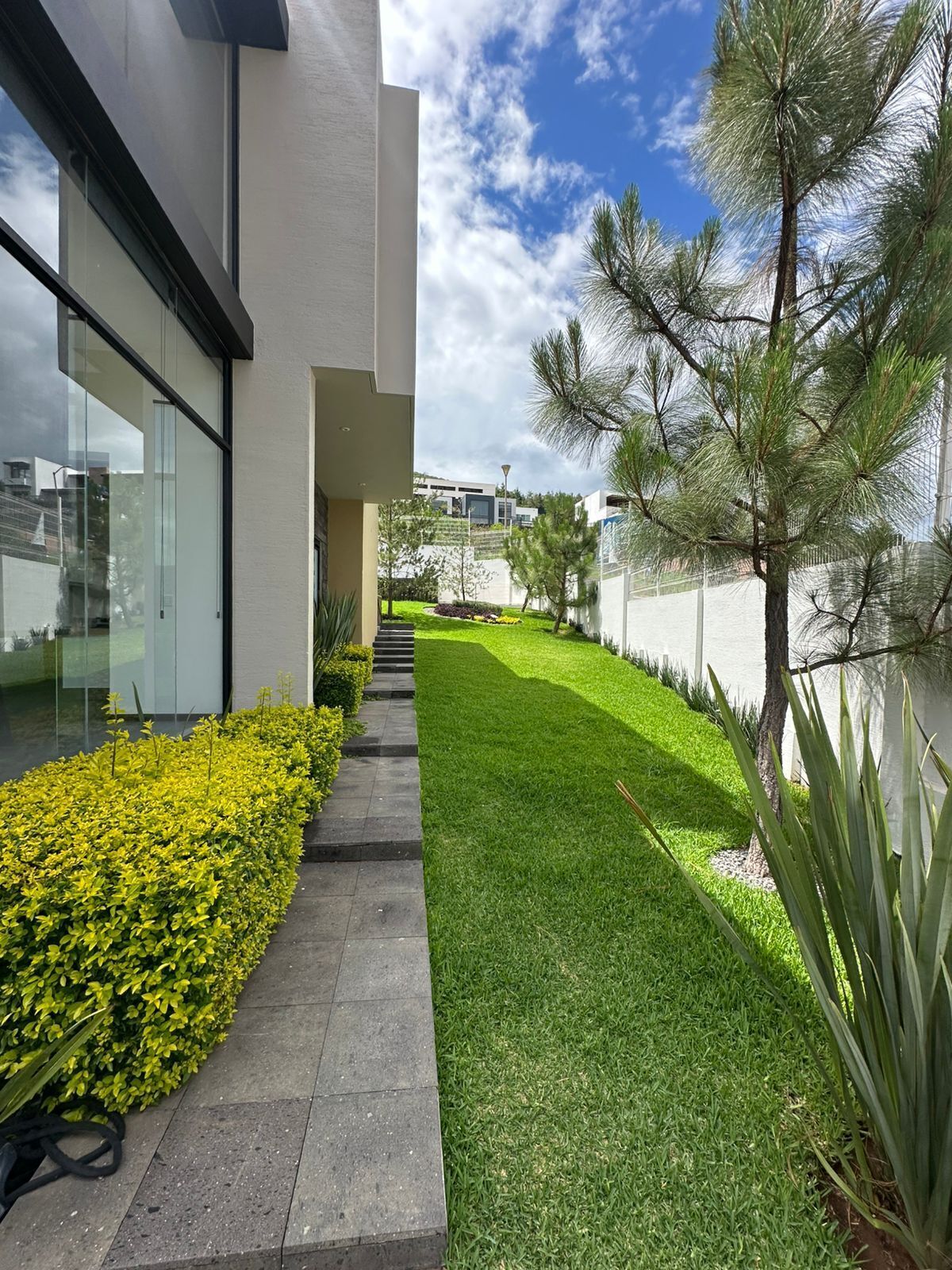 CASA EN VENTA EN LOS OLIVOS TRES MARIAS, MORELIA