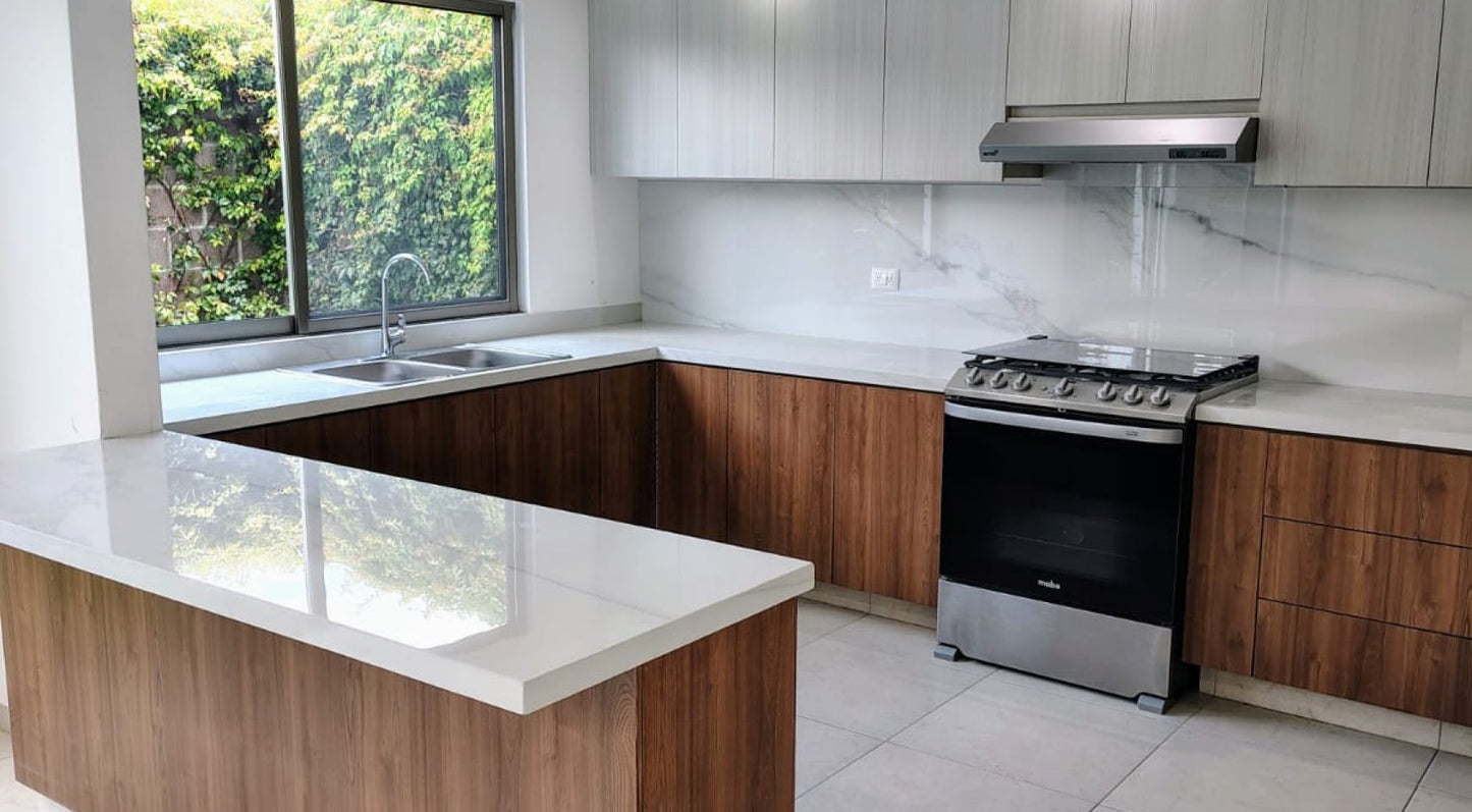CASA EN VENTA EN LOMALTA TRES MARIAS, MORELIA