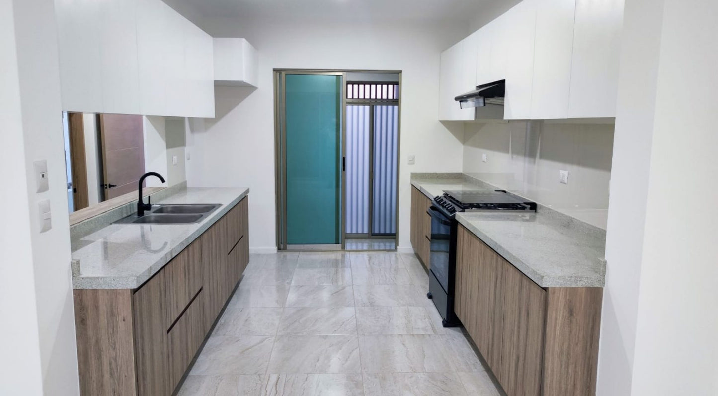 CASA EN VENTA EN LOMALTA TRES MARIAS, MORELIA