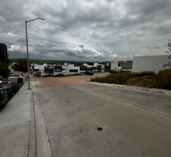 TERRENO EN VENTA EN LOMALTA TRES MARIAS, MORELIA
