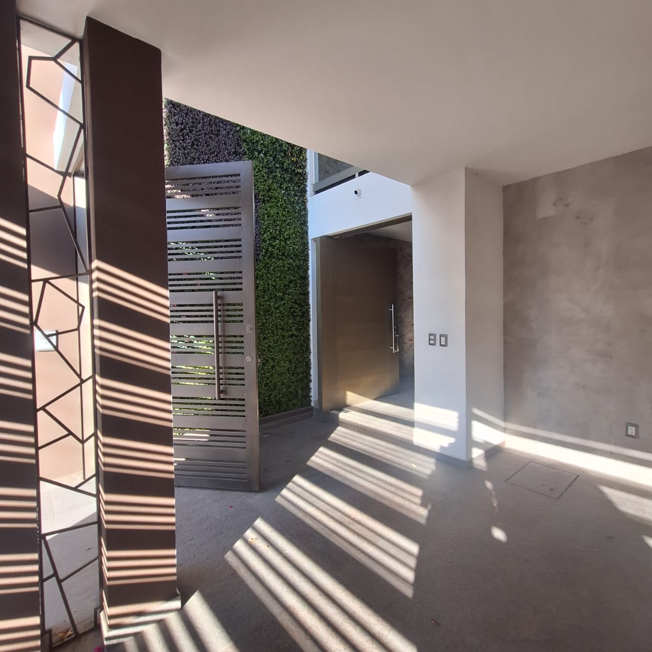 CASA EN VENTA EN CONSTITUYENTES DE APATZINGAN, MORELIA