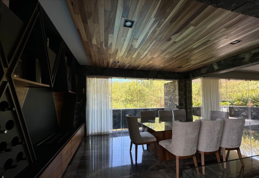 CASA RESIDENCIAL CLUB Y DENTRO DEL CAMPO DE GOLF ALTOZANO, MORELIA
