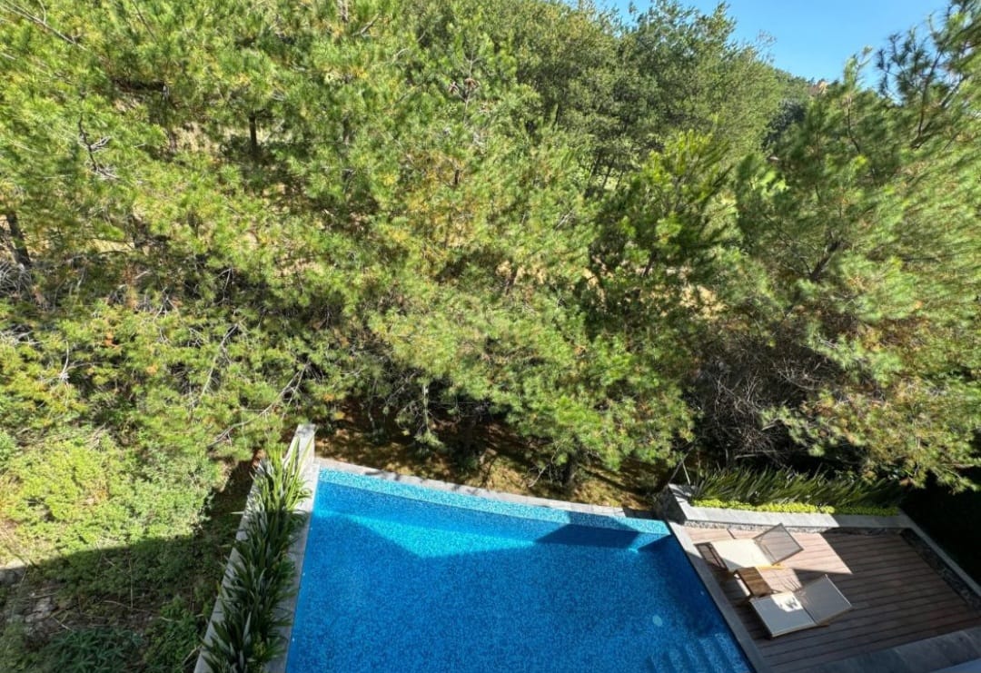 CASA RESIDENCIAL CLUB Y DENTRO DEL CAMPO DE GOLF ALTOZANO, MORELIA