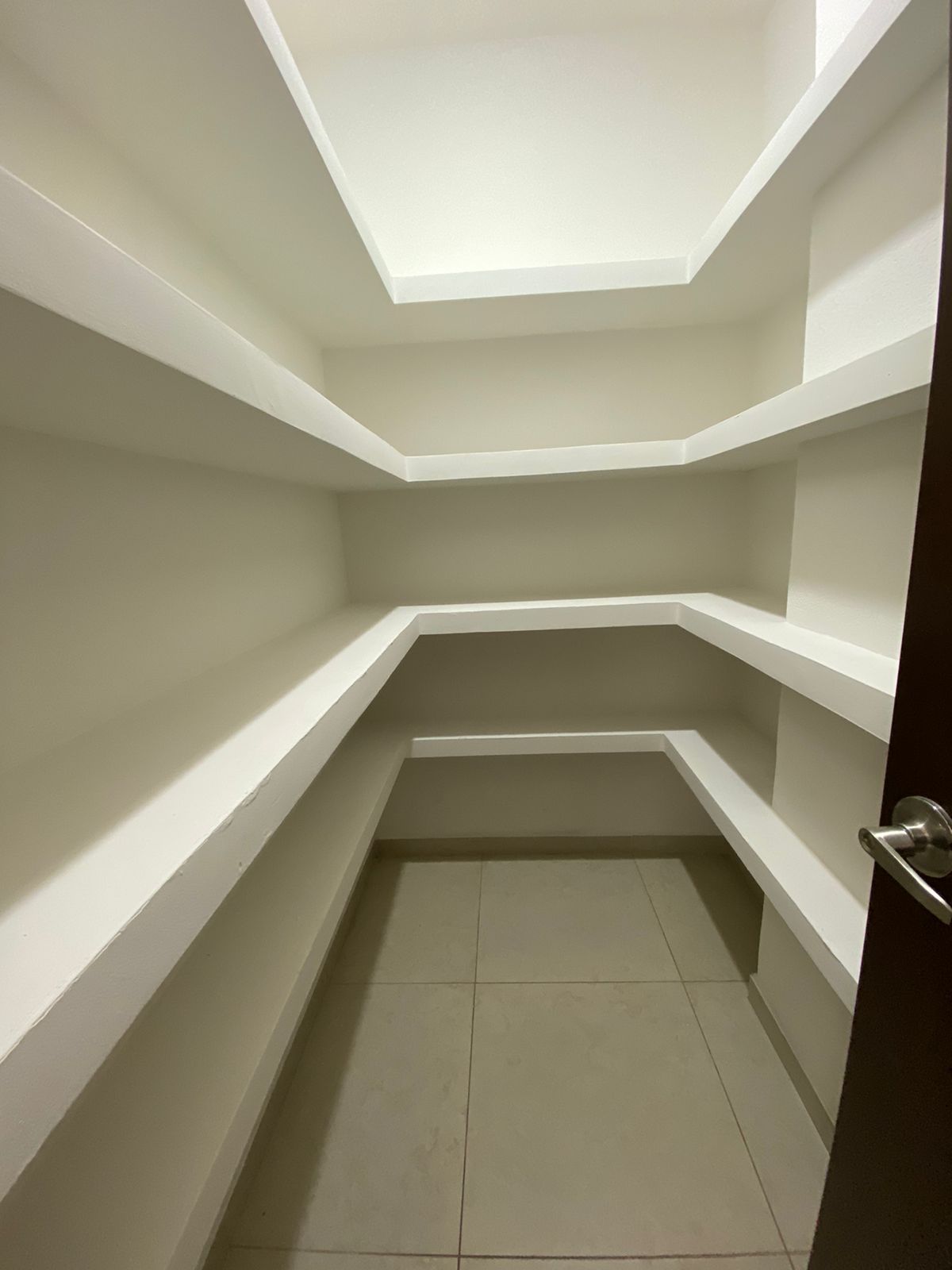 CASA EN RENTA EN PUNTA ALBA, MORELIA